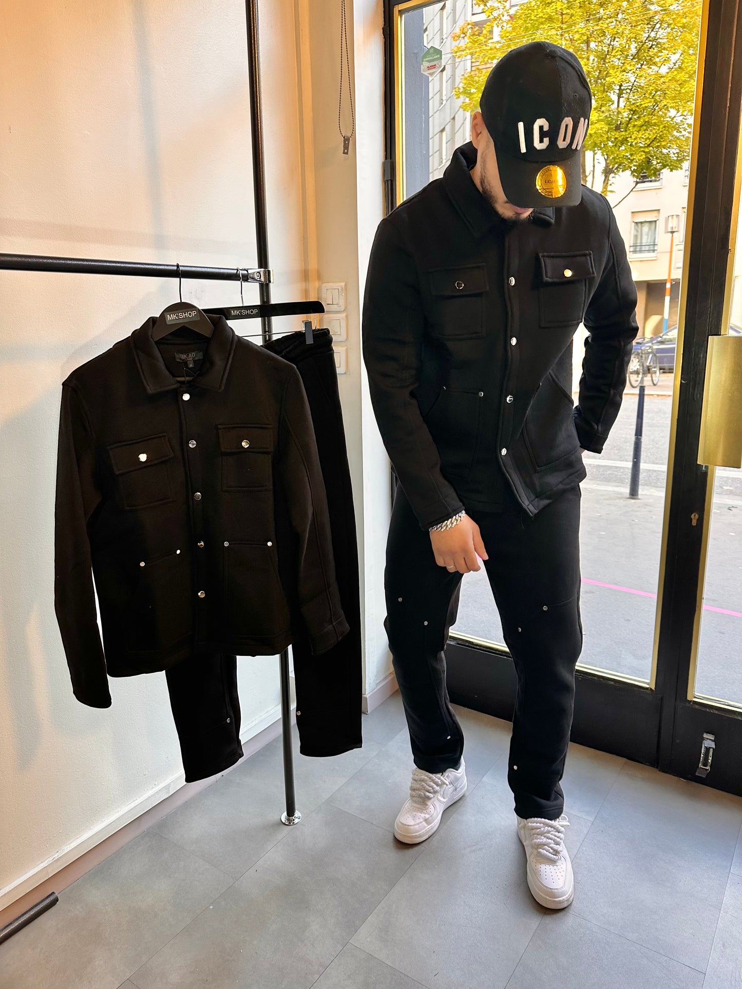 Ensemble Noir